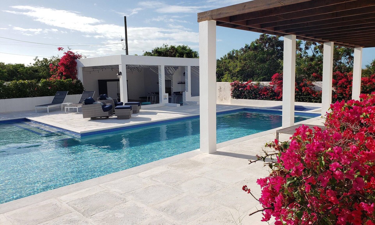 Leeward Settlement Villa | 10% off nightly rate Promo for stay: Aug 10 to Nov 10 2026 Private Villa & Pool