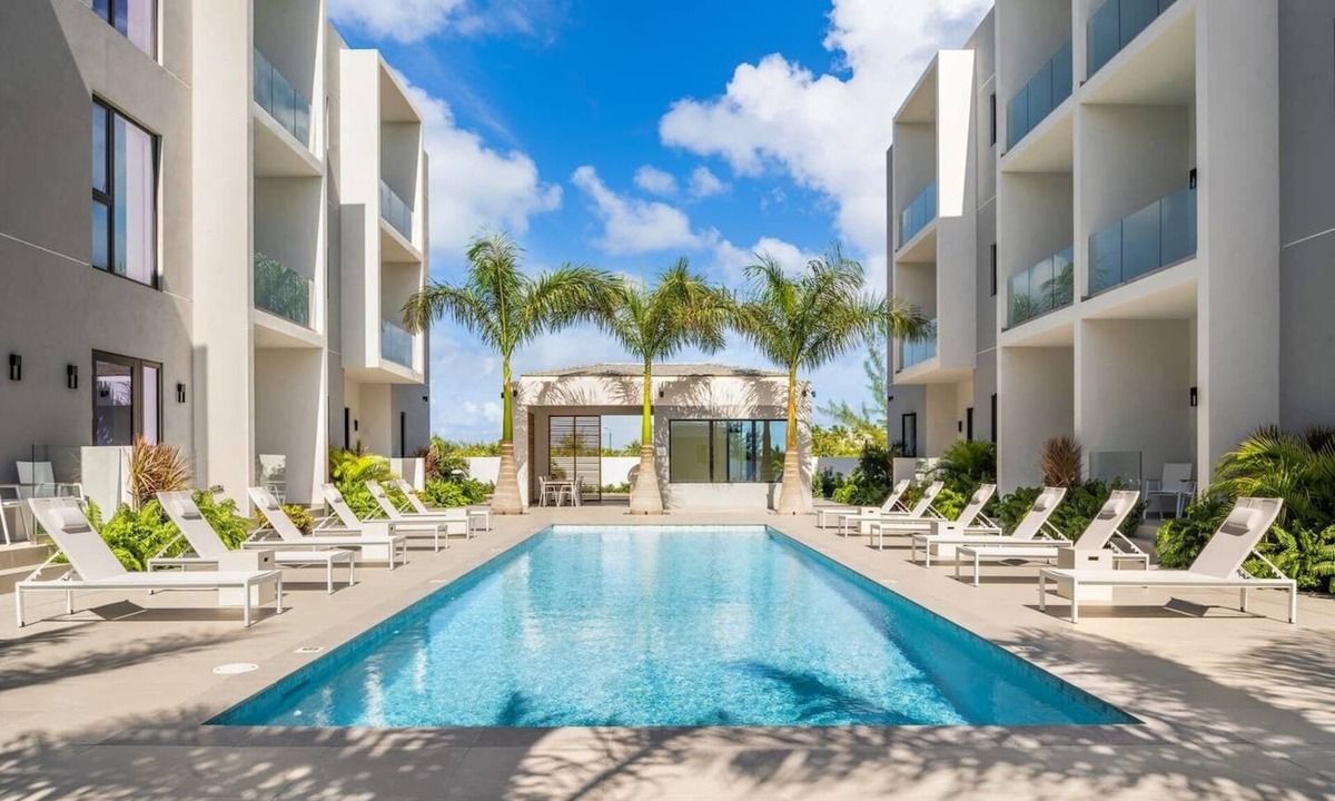 Grace Bay Apartment | 25% Off Sept 10-12! Walk 2 Beach, Pool Z-B103