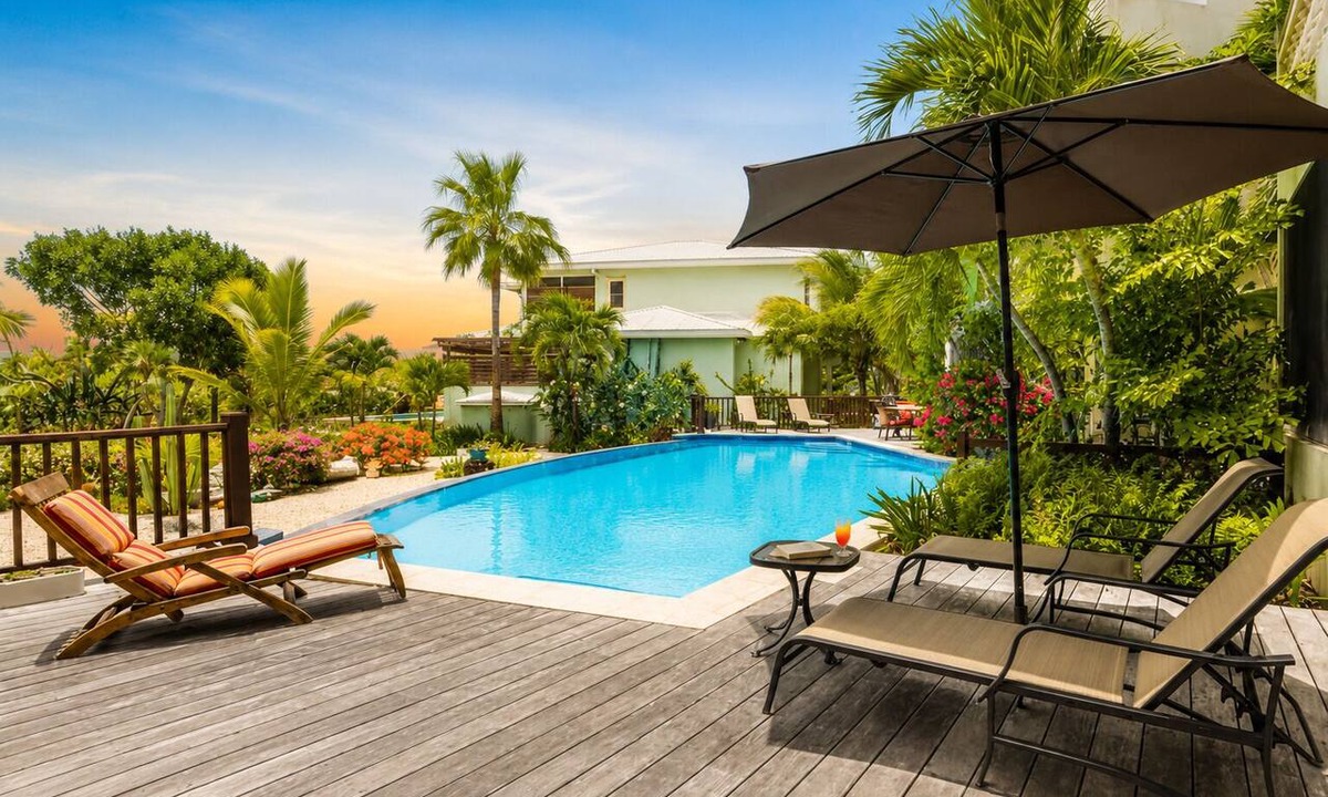 Leeward Settlement House | 25% Off Sept WkDays! Ocean Views, Grace Bay!(#3)
