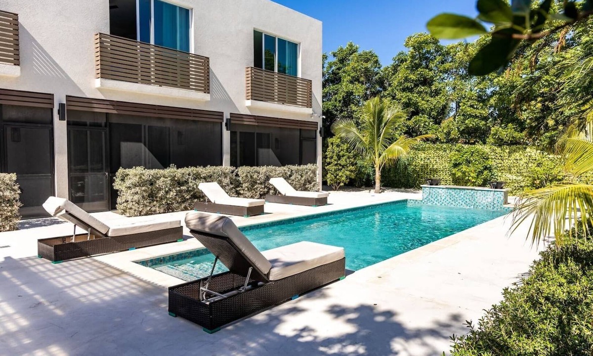 Grace Bay Hills House | 25% Off Sept 17-20! Walk To Beach/Pool* -CV41-4