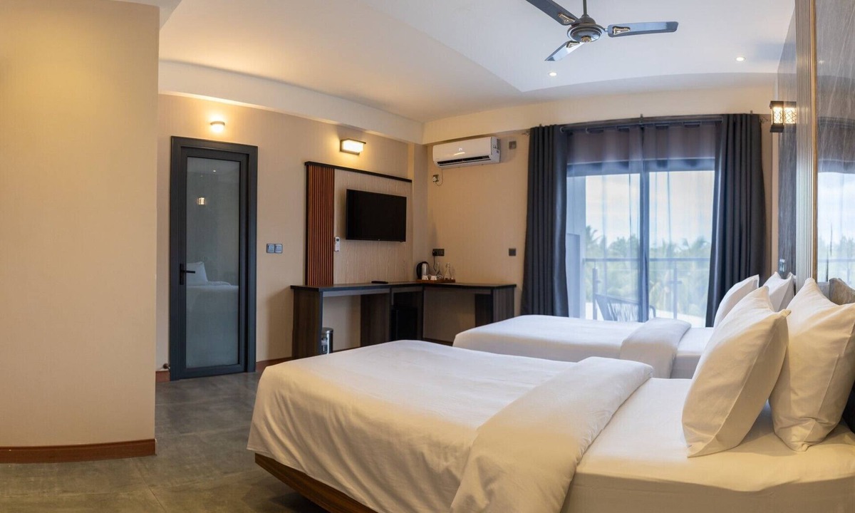 Fuvahmulah Hotel | AIG Grand