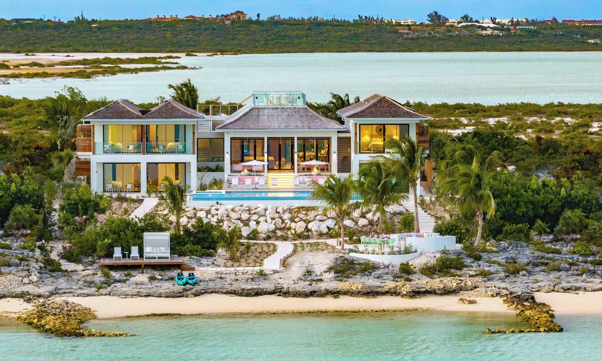 Venetian Road Settlement Villa | Bristol Breeze