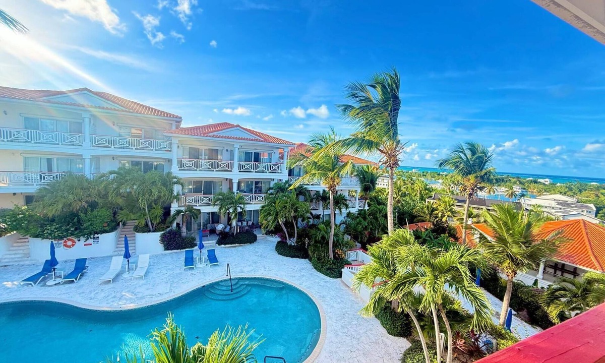 Providenciales Apartment | Cozy retreat located at Queen Angel Resort, step away from beautiful beach