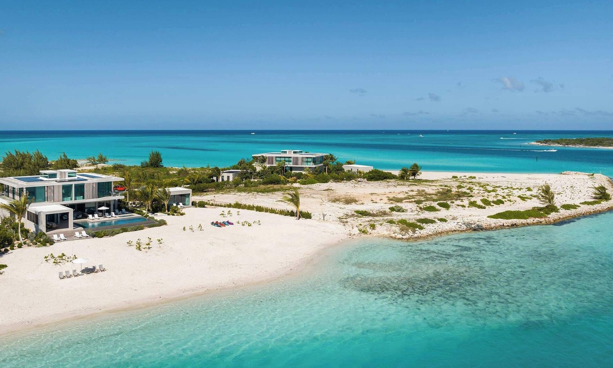 Leeward Settlement Villa | Emerald Breeze