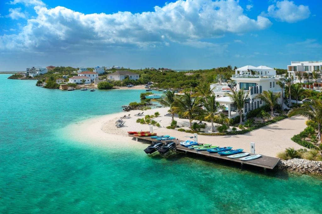 Ocean Point Villa | Horizon Villa