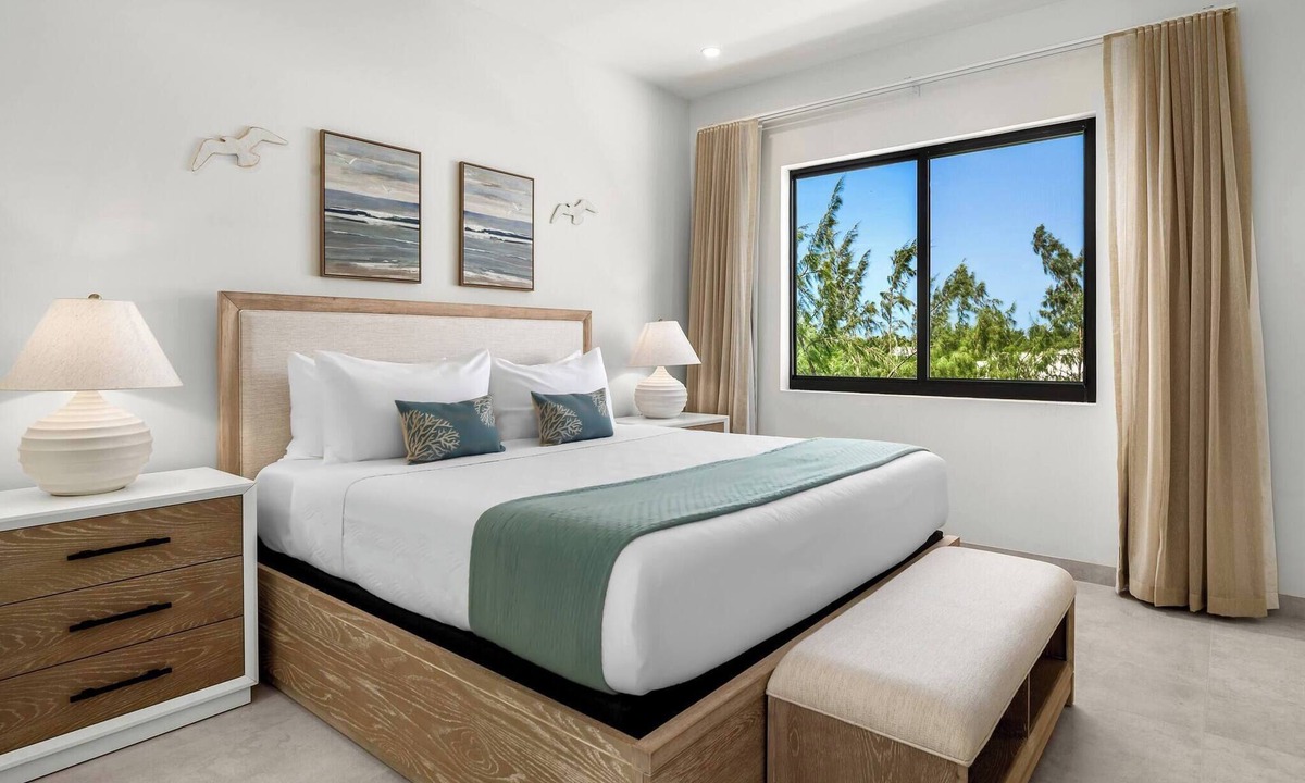 Grace Bay Ski Chalet | New Modern 3Bed 3.5 Bath Townhome #14