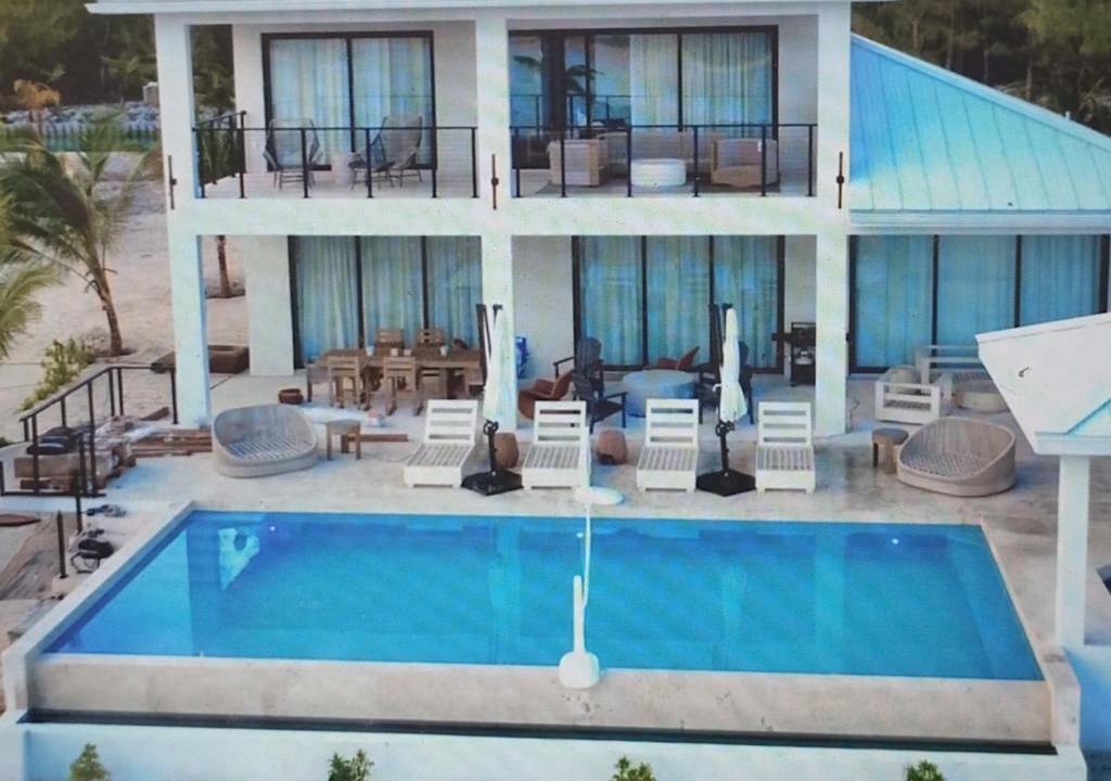 Leeward Settlement Apartment | Pestica Villa Private Pool