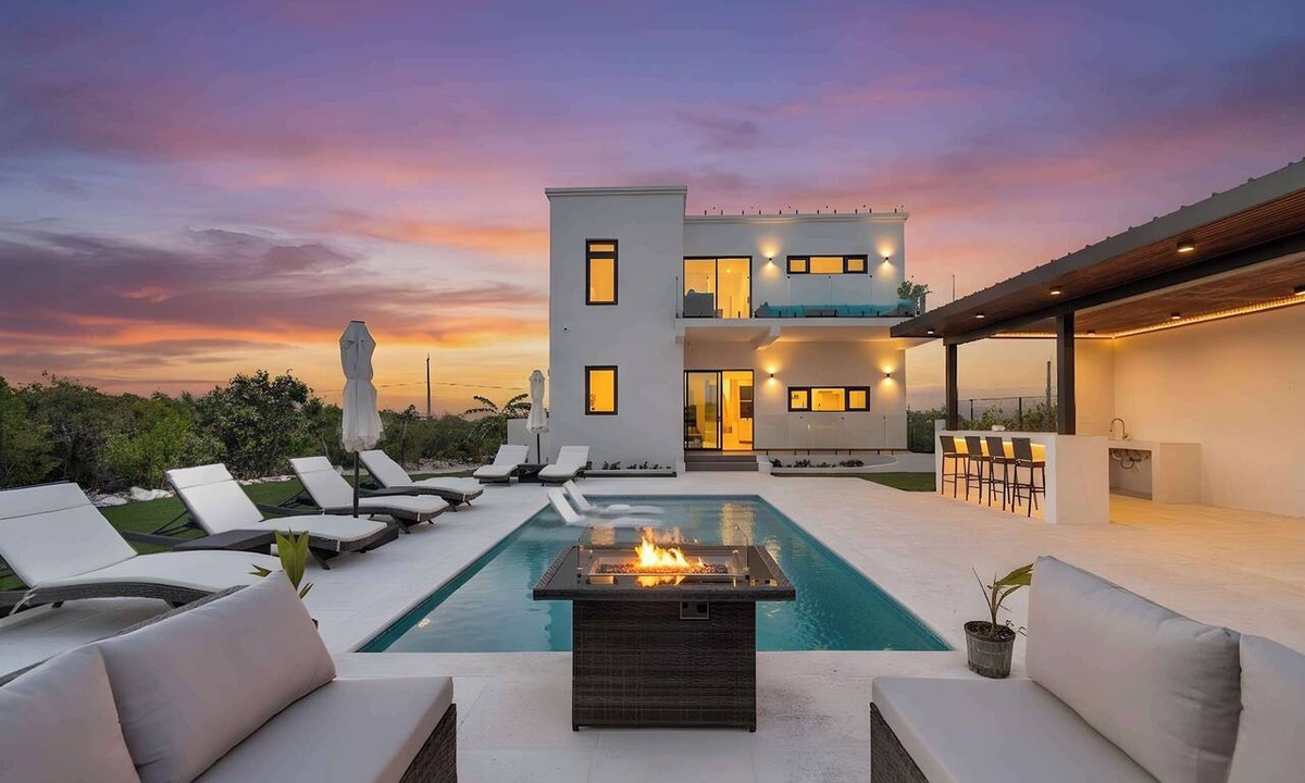 Long Bay Hills Villa | Private Pool, Fire Pit & BBQ Near Grace Bay