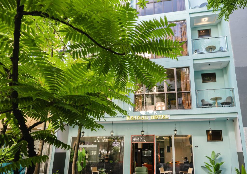 Hulhumale Hotel | Reagal Garden at Hulhumale with Free airport pick up and drop off