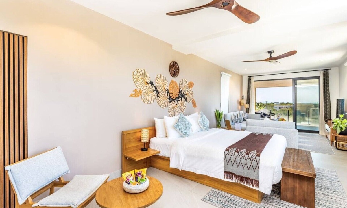 Long Bay Apartment | Solara - Ocean I Pool View | Near Grace Bay