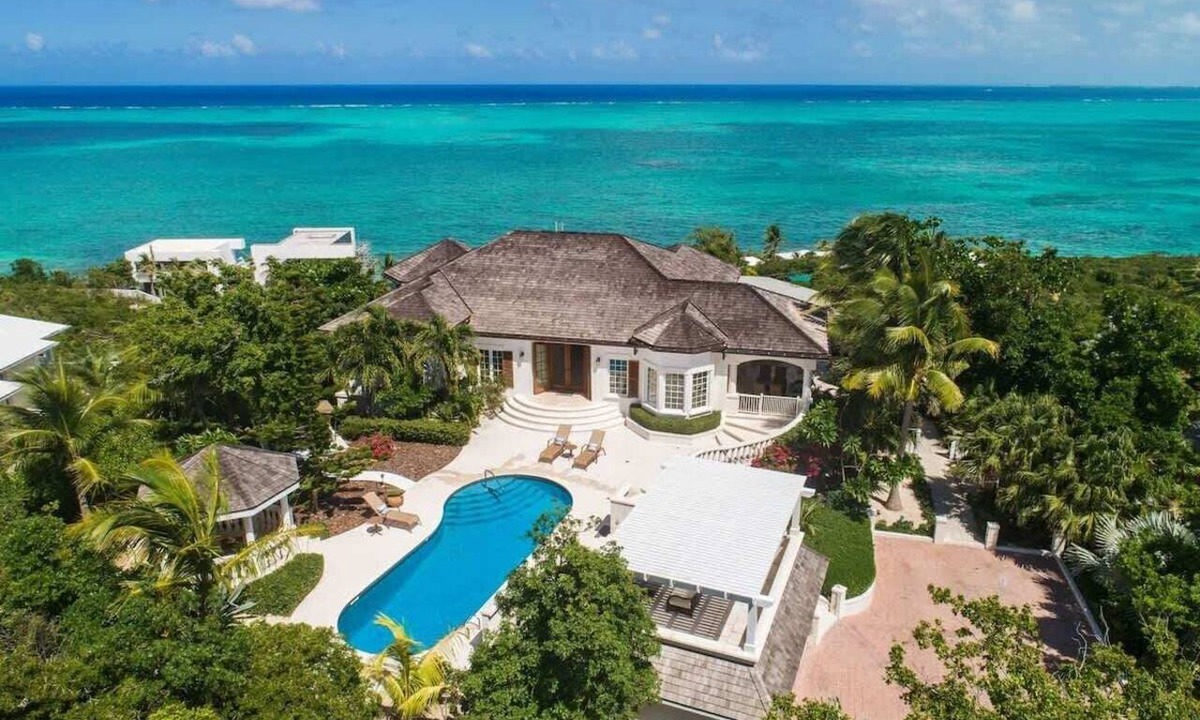 Blue Mountain Villa | Stunning Views & Private Pool at Blue Mountain