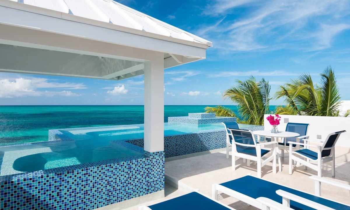 Providenciales House | TC Villas -Plum Wild -Grace Bay Luxury with Pool & Beach Views