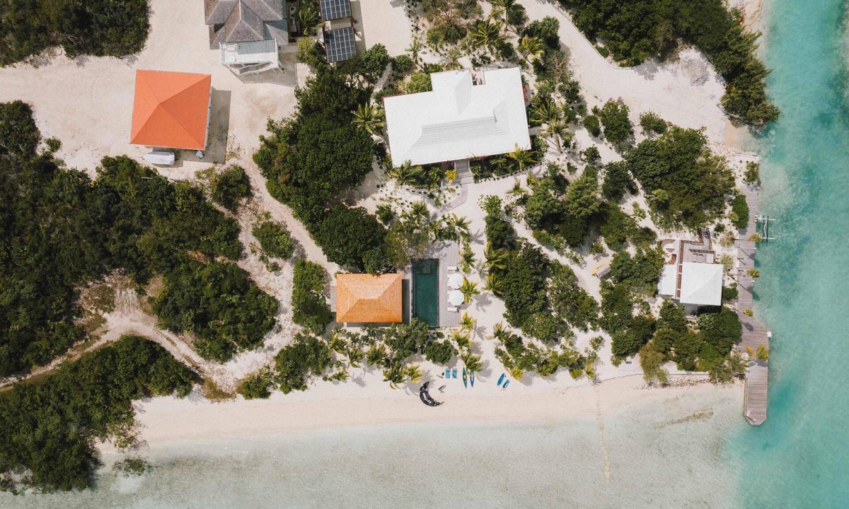 Leeward Settlement Villa | The Catch 5BR