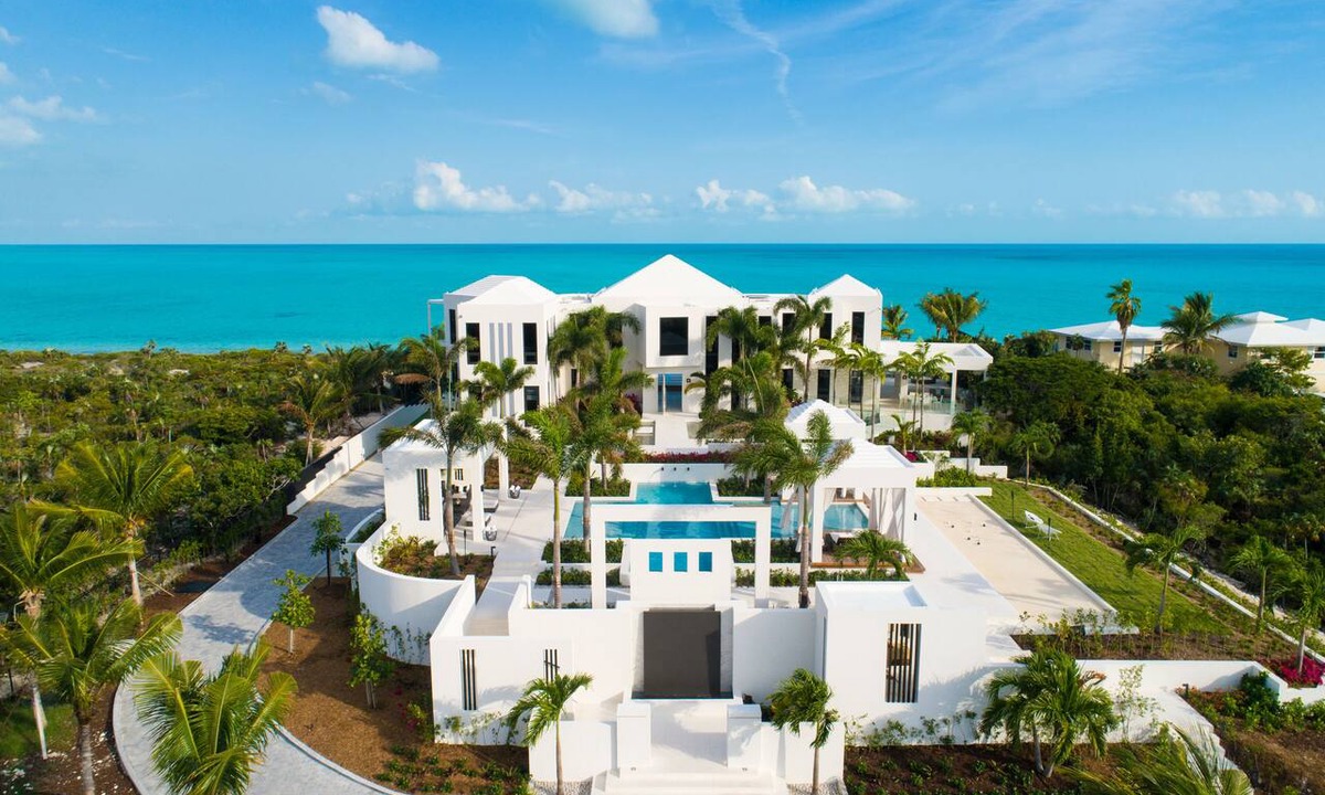 Long Bay Hills Villa | Triton Villa - Fully Staffed Luxury Beachfront Property