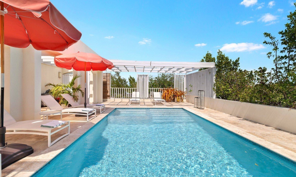 Long Bay Villa | Turkcation Spacious 4 bedroom villa minutes from Long Bay Beach Providenciales