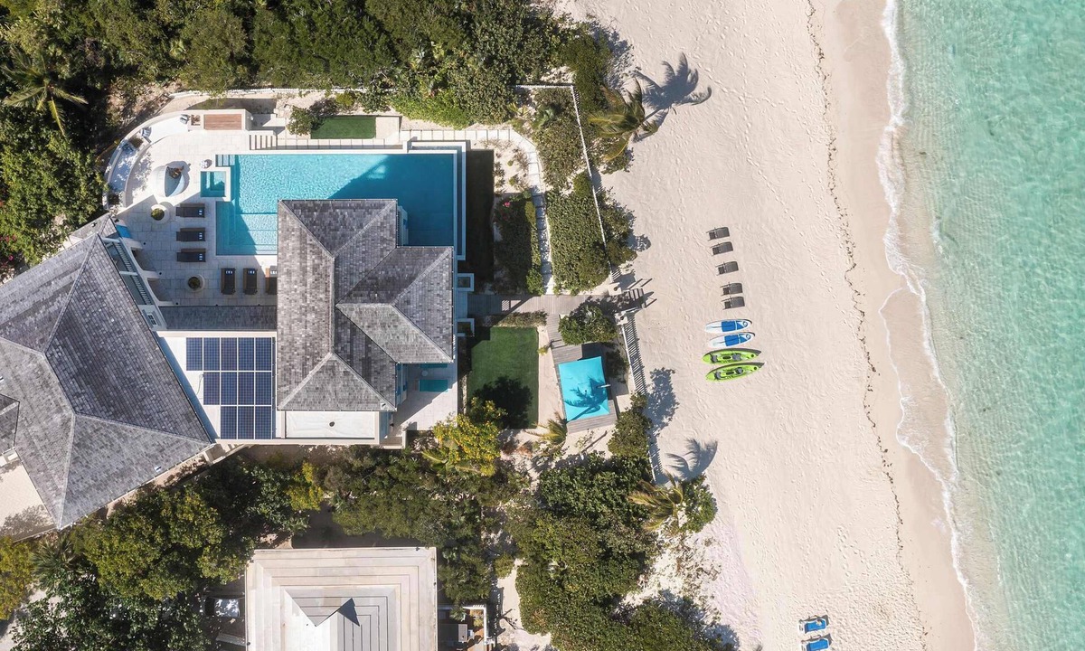 Providenciales Villa | Villa Azzurra