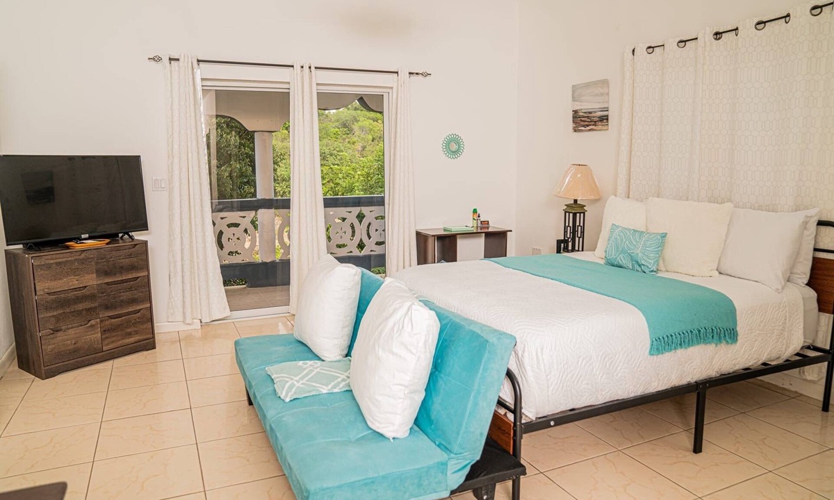 Cooper Jack Bay Settlement Villa | Villa Serenity, Water View Suite, Sleeps 3 w/Pool