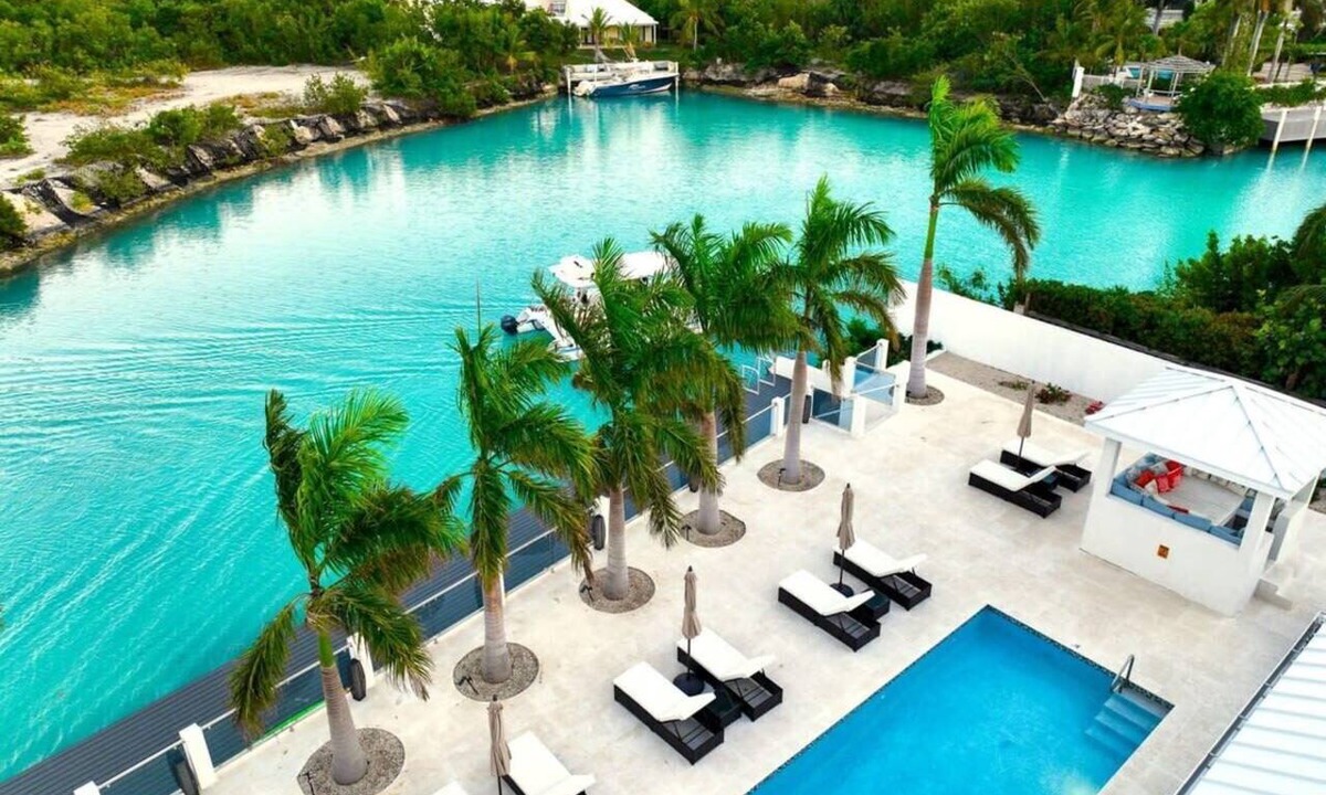 Leeward Settlement Villa | Waterfront Luxury Villa with Pool, Dock, Kayaks