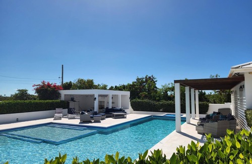 Leeward Settlement Villa | 10% off nightly rate Promo for stay: Aug 10 to Nov 10 2026 Private Villa & Pool