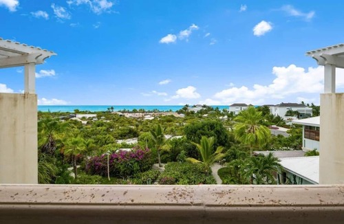 Leeward Settlement House | 25% Off Sept WkDays! Ocean Views, Grace Bay!(#3)