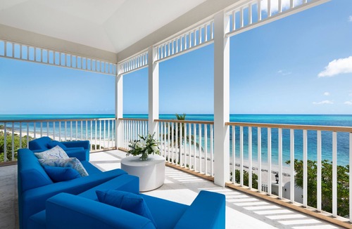 Providenciales House | 6 bedroom accommodation in Providenciales