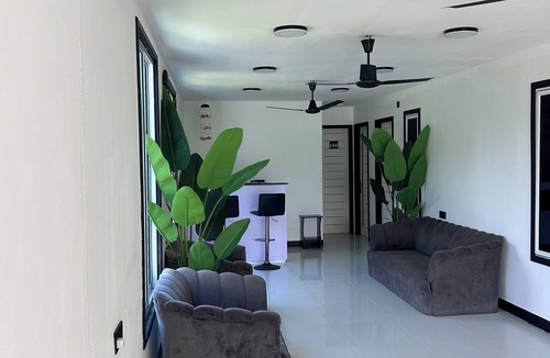 Mathiveri House | Alyraa sunsets