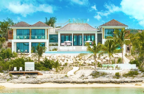 Venetian Road Settlement Villa | Bristol Breeze