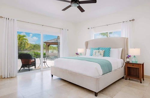 Leeward Settlement Villa | Byculla Villa