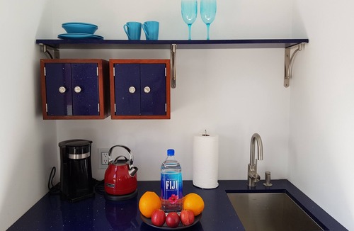 Long Bay Apartment | Charming 1-bedroom apartment with WiFi and AC in lovely Long Bay Hills