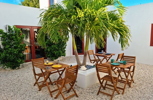 Long Bay Apartment | Charming 1-bedroom apartment with WiFi and AC in lovely Long Bay Hills