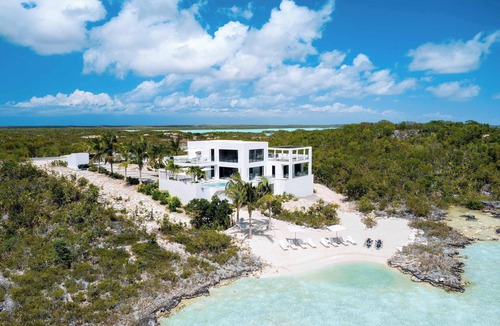 Ocean Point Villa | Cielo