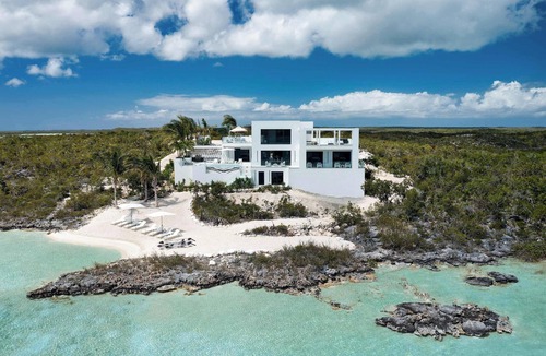 Ocean Point Villa | Cielo