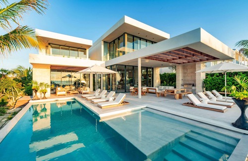 Long Bay Villa | Dune House 7BR