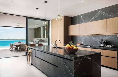 Leeward Settlement Villa | Emerald Breeze