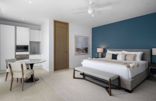 Juba Sound Hotel | Exclusive Ocean Estate with 2 Guest Houses, Infinity Pool & Private Sea Access