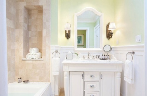Grace Bay Hotel | Exclusive Beachfront Experience with Pool, Gourmet Dining, and Stunning Views