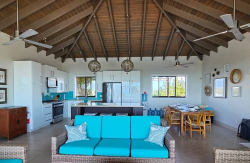 Juba Sound House | Fall Special on Now! Discounts on nightly rate & 20% on Weekly Stays