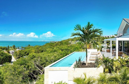 Blue Mountain House | Forget-Me-Not - 4BR Private Ocean View Paradise, part of Villas at Blue Mountain