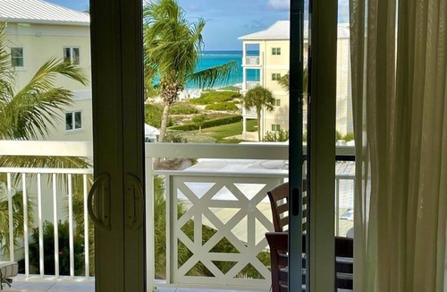 Grace Bay Resort | Grace Bay Beach Ocean View Studio