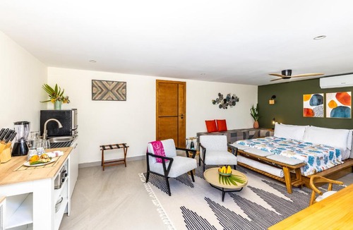 Long Bay Apartment | Jade I Long Bay Retreat I Luxury Stay Near Grace Bay & Long Bay Beach