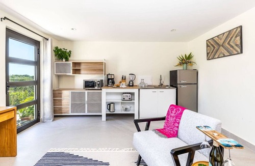 Long Bay Apartment | Jade@Long Bay Retreat-Luxury Stay near Grace Bay