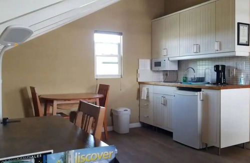 Long Bay Hills Apartment | Juba Sunset
