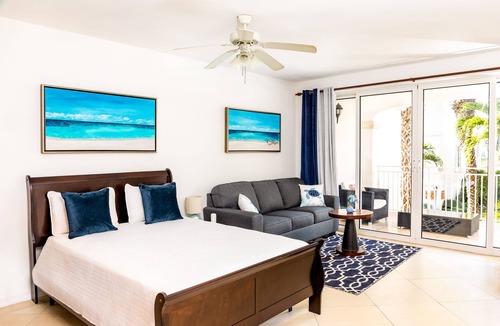 The Bight Condo | La Vista Azul Modern Condo Ocean Views