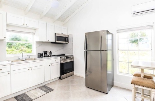 Bottle Creek House | Lagoon-Side Home Near Beach and Water Sports