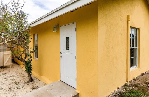 Bottle Creek House | Lagoon-View Home Near Beach & Water Sports