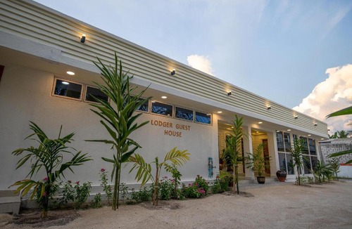 Maradhoo Hotel | Lodger Guest House