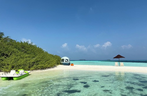 Gaafu Alifu Atoll RV Rental | Lovely campground at a virgin private island