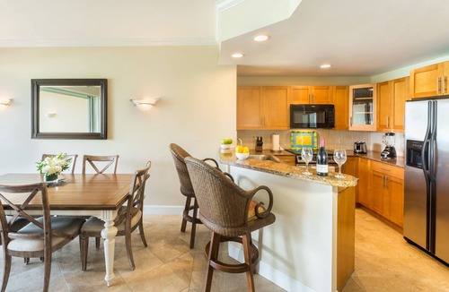 Grace Bay Condo | Luxury 2 Bedroom on Grace Bay w/Direct Ocean View - Unit 206 Villa Renaissance