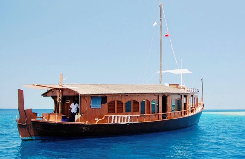 Hulhumale Boat Rental | Malé Marvel: Sun-Kissed Sailing Experience in the Maldivian Atoll