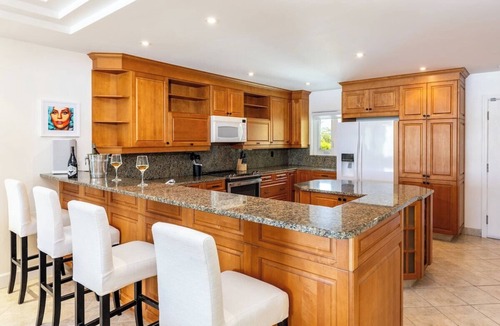 The Bight Condo | Marina View at The Yacht Club C5